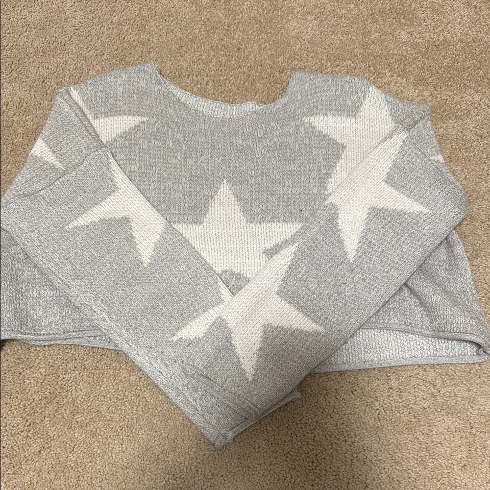 Gray Star Pattern Women's Sweater